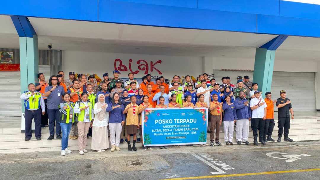 Tim Posko Nataru di Bandara FK Biak